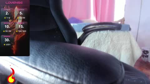 Snapshot of baileyadamss chatting on February 14, 9:21 pm IM BAILEY online show from February 14, 9:21 pm