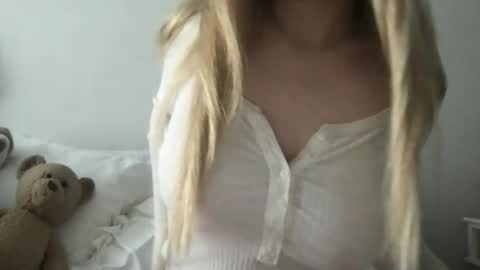 bangbunnii online show from July 8, 1:02 pm