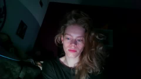 Snapshot of barbara53000 chatting on October 15, 8:39 am charliejones online show from October 15, 8:39 am