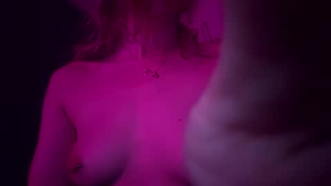 Snapshot of barbara53000 chatting on October 18, 7:37 pm charliejones online show from October 18, 7:37 pm