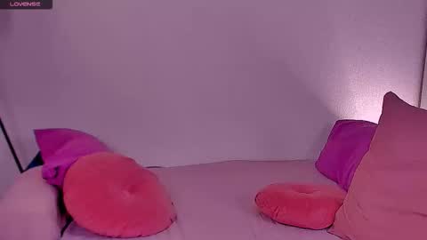 Barbie Kim online show from November 30, 7:18 pm