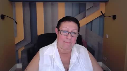 barbaraturners online show from October 17, 7:06 pm