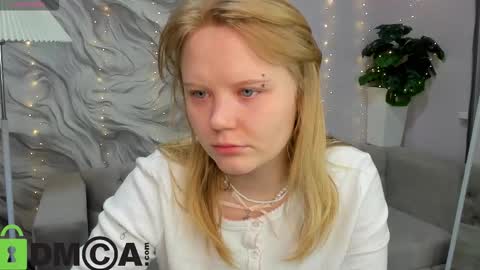 Barbie Staze online show from January 8, 2:48 am