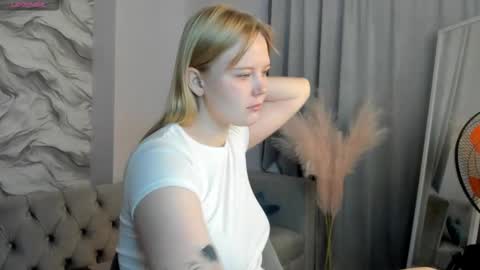 Barbie Staze online show from October 6, 2:28 am