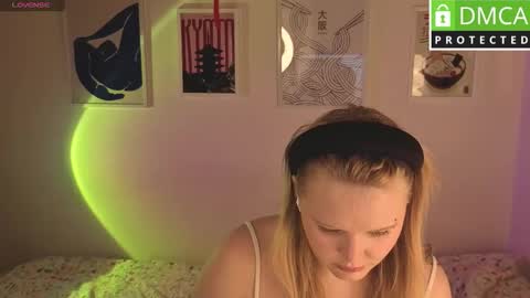 Barbie Staze online show from February 28, 3:06 am