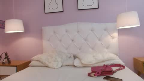 Your barbie girl is back online show from January 17, 3:47 am