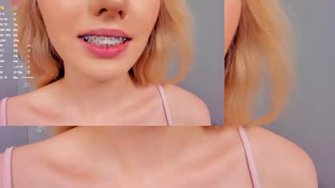 Mia online show from June 19, 3:37 pm