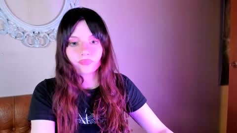 Ask me  online show from April 18, 11:48 pm