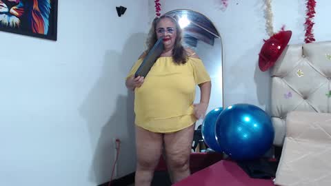 Snapshot of bbwsalome chatting on January 10, 8:26 pm Salome online show from January 10, 8:26 pm
