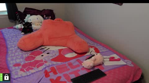 Snapshot of bbygirllunestar chatting on January 23, 6:56 pm bbygirllunestar online show from January 23, 6:56 pm