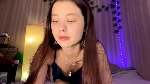 Bella online show from March 5, 12:01 pm