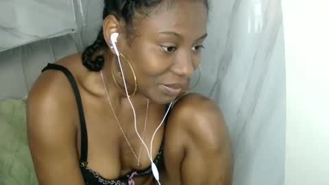 beautenoir online show from November 28, 5:43 am