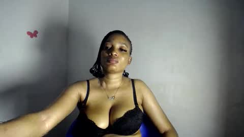 moanna online show from March 12, 9:17 pm