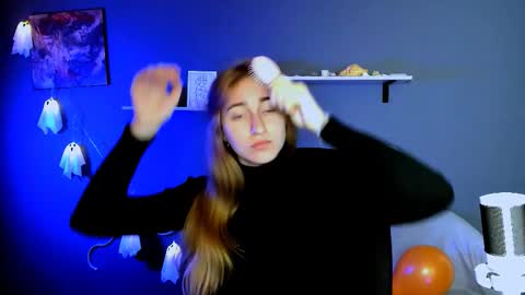 beauty_ginger online show from October 27, 9:38 am