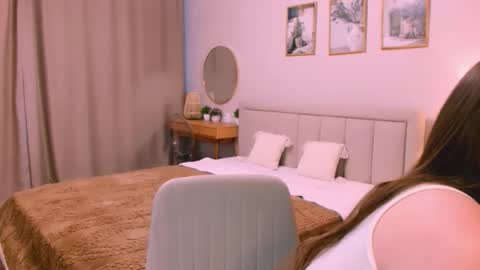 Gloria online show from February 24, 10:25 am