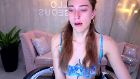 beba_fox_a online show from May 9, 3:41 am