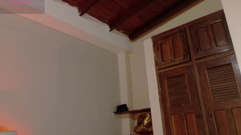 Beecckkkaaa online show from April 6, 1:01 pm