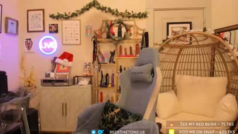 Beck the tongue online show from December 17, 8:57 pm