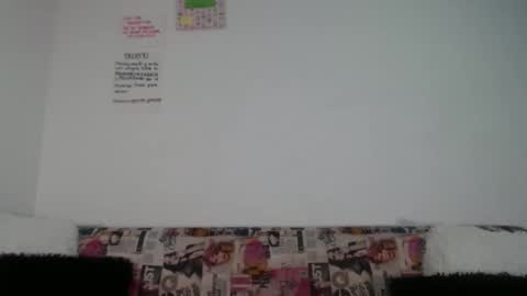 Snapshot of bella_marlowe chatting on February 24, 2:17 am Bella Marlowe online show from February 24, 2:17 am