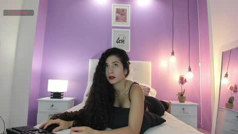 Bella Ponce  online show from January 4, 3:07 pm