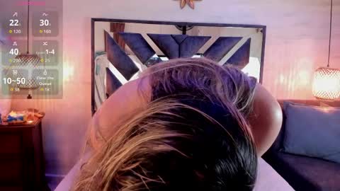 bella_volup online show from June 7, 12:12 pm