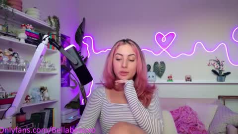 bella beau online show from March 22, 12:38 am