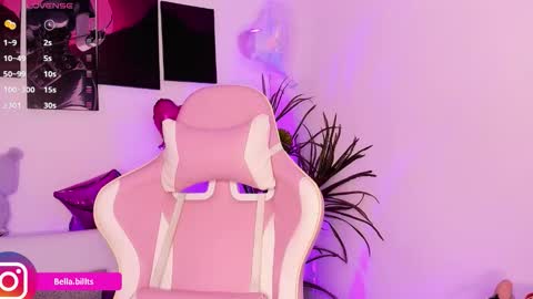 Bella online show from March 10, 5:06 pm