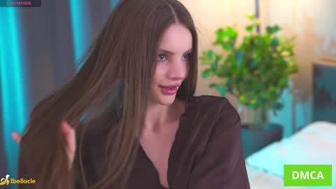 Bella I took a vacation and Ill be back on December 18th So dont lose me To keep in touch I have a TG -  you can find below online show from December 17, 3:38 pm