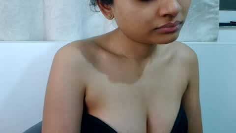 bellacrystall online show from June 27, 2:34 pm