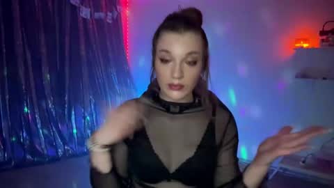 BellaFoxTop online show from March 4, 5:41 pm