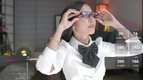 Snapshot of belle_adrienne chatting on January 29, 11:30 am Belle Adrienne IG online show from January 29, 11:30 am