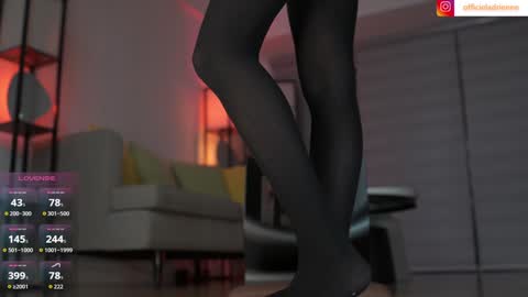 Belle Adrienne  IG  online show from February 14, 3:03 pm