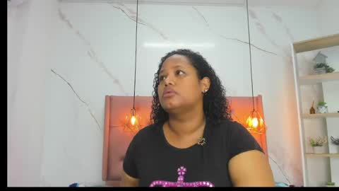 belle online show from April 14, 12:16 pm