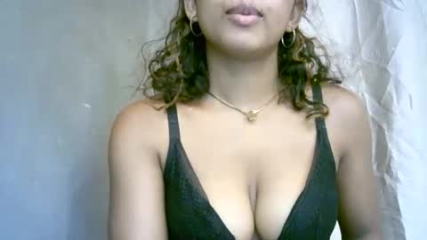 bellibellah online show from March 7, 7:26 am