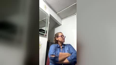 bendice625206 online show from March 25, 3:59 pm