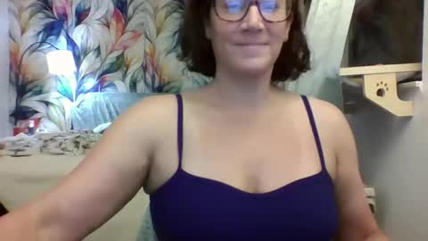 Becky online show from February 11, 3:41 am