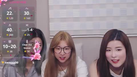 Snapshot of berniceafra chatting on September 29, 8:58 pm berniceafra online show from September 29, 8:58 pm