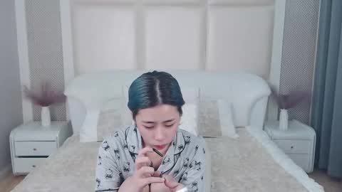 Snapshot of berniceafra chatting on September 10, 12:54 am berniceafra online show from September 10, 12:54 am