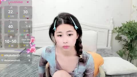 berniceafra online show from April 17, 6:43 pm