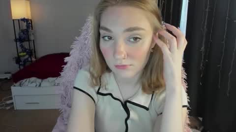 Dory make me happier online show from December 17, 4:27 am