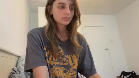 Lina online show from August 4, 4:24 pm