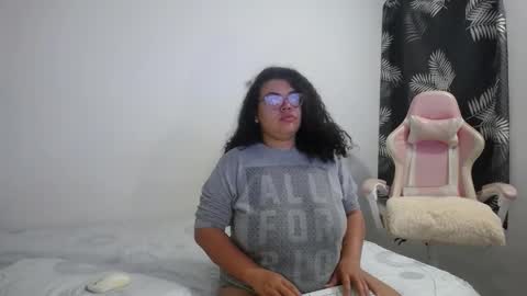 Bianca Tuesday to Sunday from 2am to 6am UTC-5 online show from February 27, 9:31 am