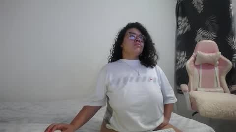 Bianca Tuesday to Sunday from 2am to 6am UTC-5 online show from November 4, 9:25 am