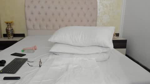 BiancaCruzzz online show from March 29, 6:29 pm