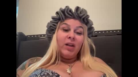 BIG BREAST SABRINA online show from November 27, 2:47 am