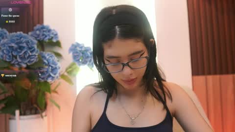 billiebrownn online show from April 17, 10:01 pm