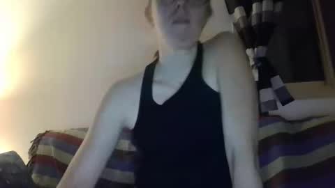 bisons online show from October 16, 9:39 pm