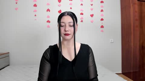 black_berry_bla_ck online show from March 6, 12:30 pm