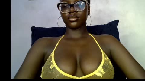 Black DIVA online show from April 14, 8:14 am