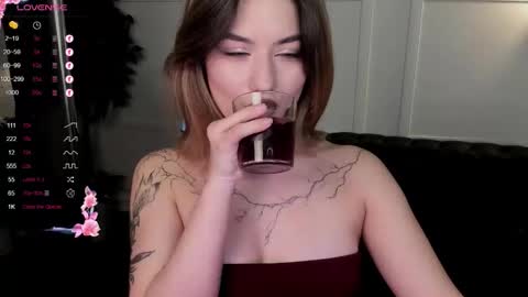 Mon Mon online show from November 6, 8:42 am